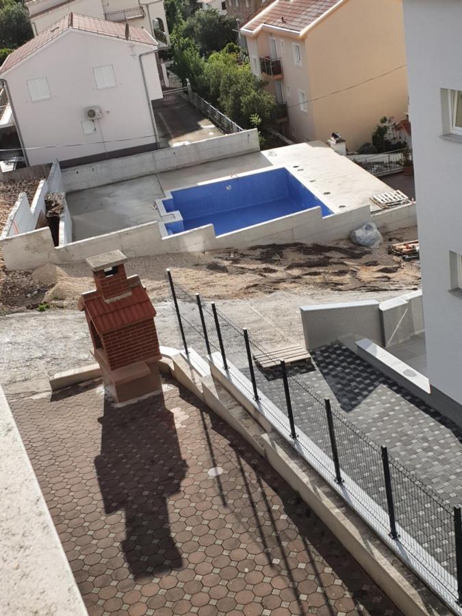 Apartman Tamara Traù Esterno foto