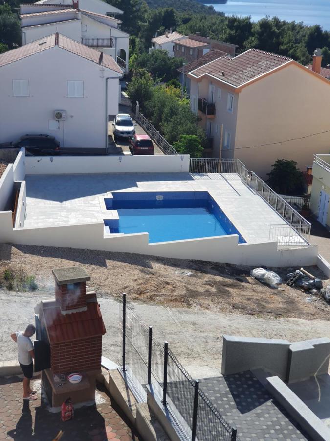 Apartman Tamara Traù Esterno foto
