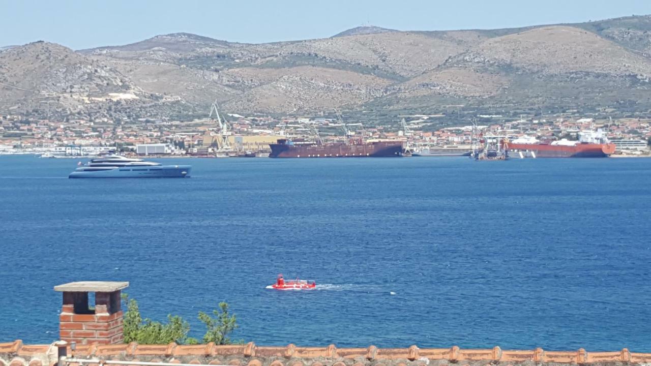 Apartman Tamara Traù Esterno foto