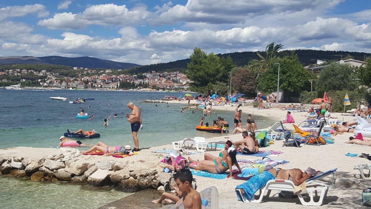 Apartman Tamara Traù Esterno foto