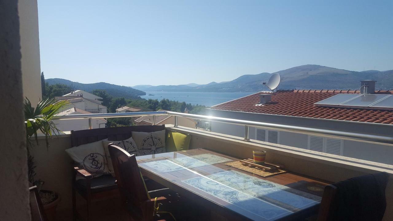 Apartman Tamara Traù Esterno foto